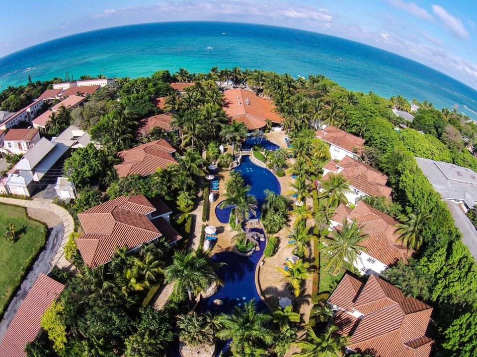 Mayan Princess Beach & Dive Resort Resort in West Bay