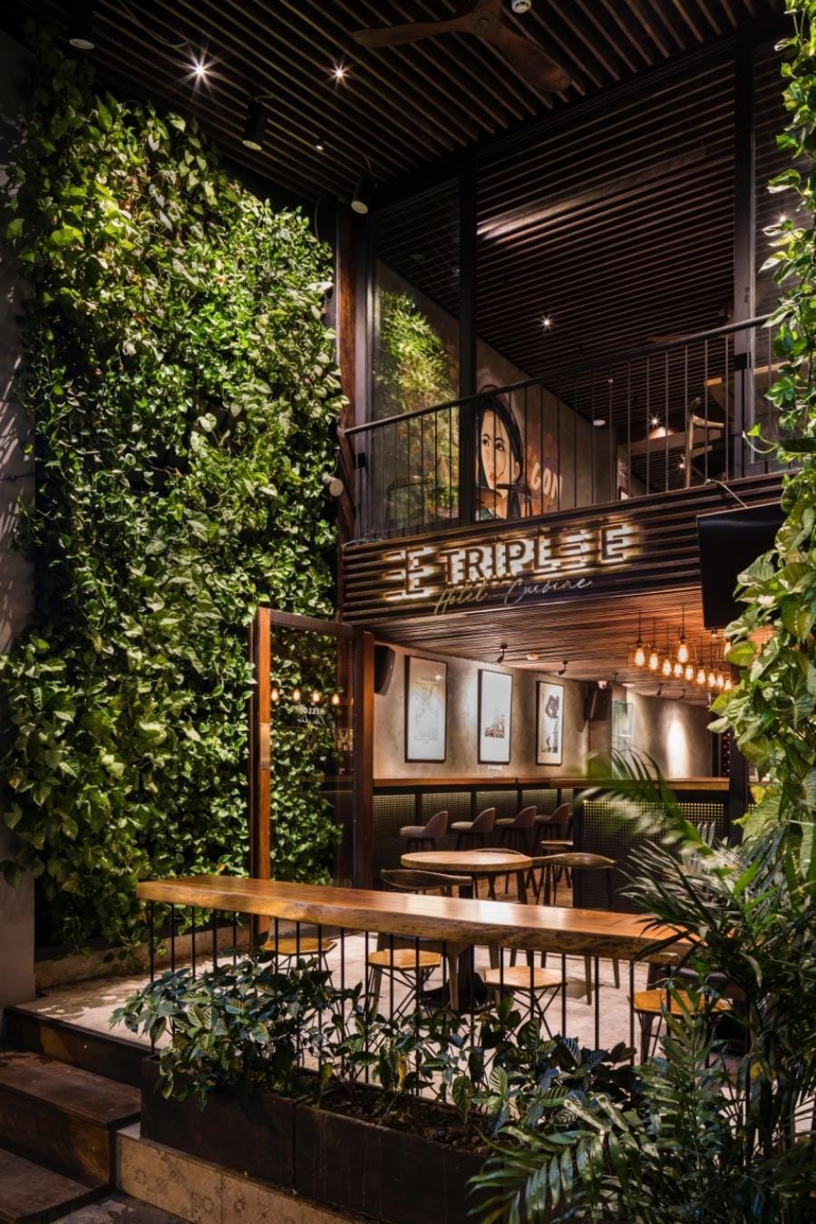 Triple E Fine Art Museum Hotel in Ho Chi Minh City