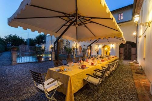 Coselli 's Collection. Luxury Villas Rental Hotel in Capannori