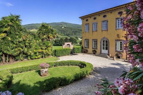 Coselli's luxury Villas Hotel in Capannori