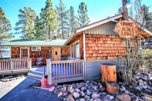 Twin Pines Family Cabin by Big Bear Vacations Hotel in Big Bear