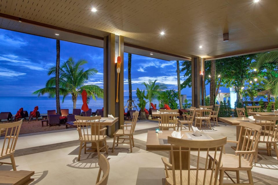 Ramada Resort by Wyndham Khao Lak Hotel in Khuekkhak