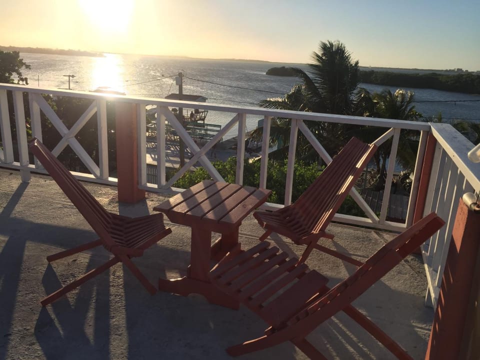 Ambergris Sunset Hotel Hotel in San Pedro