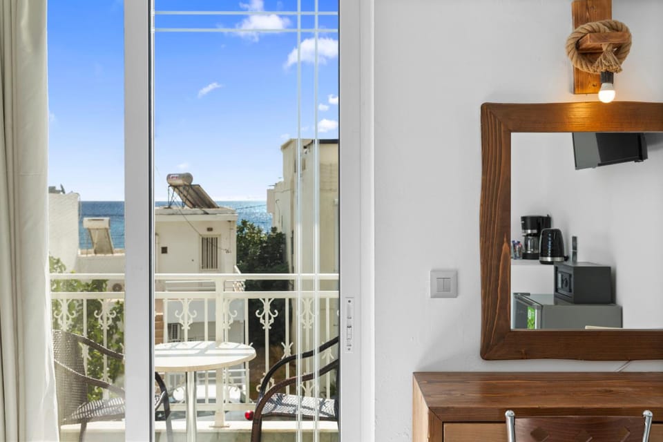 Alia Suites and Spa Hotel in Decentralized Administration of the Aegean