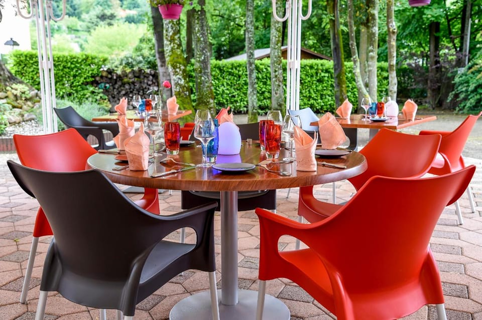 La Commanderie de Champarey Hotel in Bourgoin-Jallieu