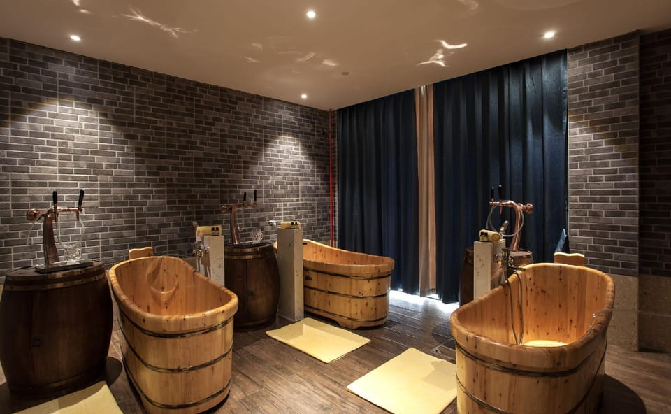 Qiandao Lake CBS Beer Spa  Hotel Hotel in Hangzhou