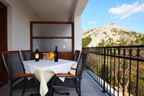 Apartments Paklenica Hotel in Zadar County