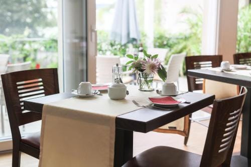 Gastehaus Wein im Turm Hotel in Trier-Saarburg