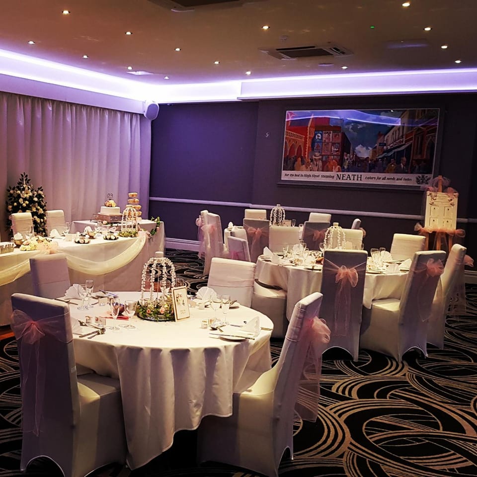 The Castle Hotel Neath Hotel in Wales
