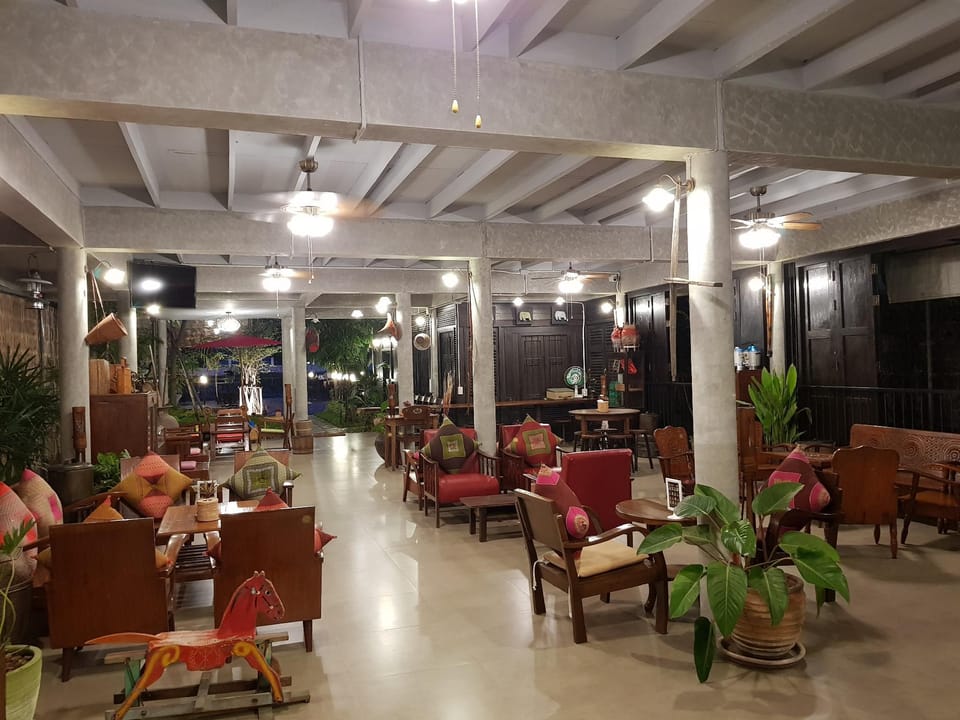 Coffee shop