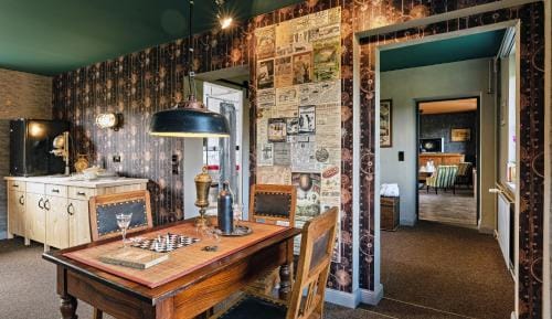Weltraumbahnhof Rautenkranz - Steampunk Hotel Hotel in Erzgebirgskreis
