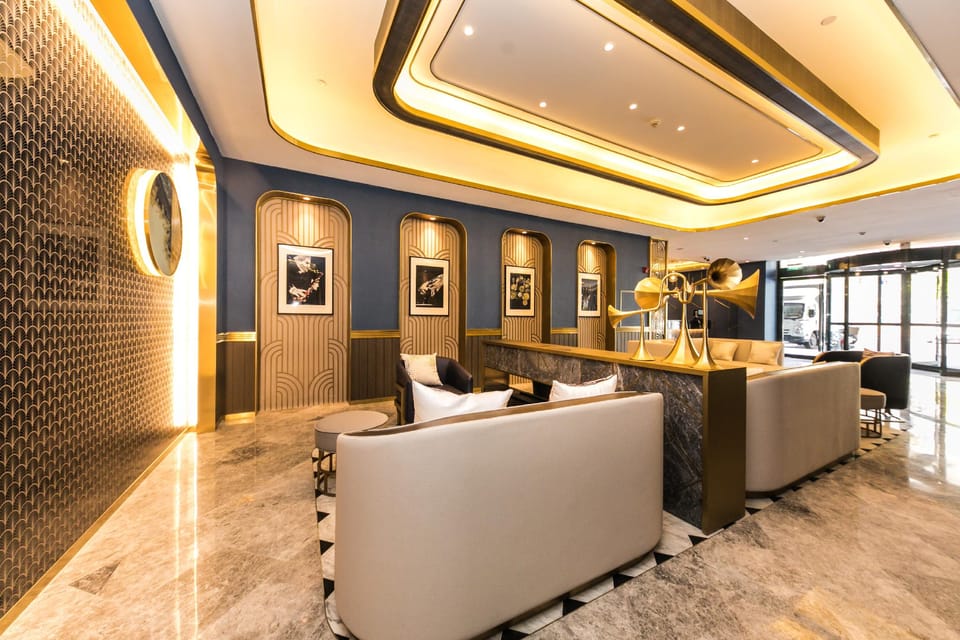 Orange Hotel Shanghai Hongqiao Yan'an West Road Hotel in Shanghai