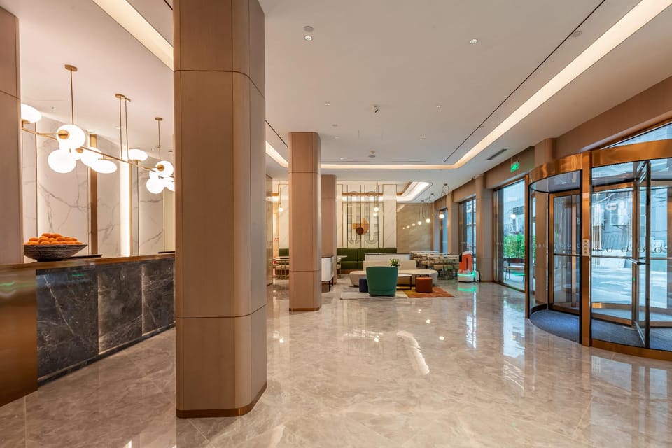 Orange Hotel Wuhan Yellow Crane Tower Yangtze River Bridge Hotel in Wuhan