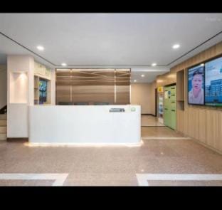 Hi Inn Shanghai Daying Xinqiao Road Hotel in Shanghai
