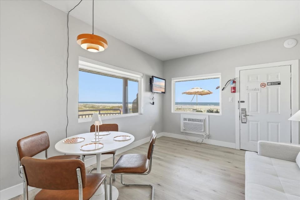 Coliseum Ocean Resort Motel in Wildwood Crest