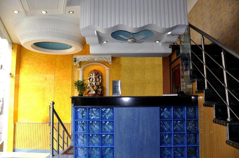 Hotel Queen Hotel in Uttarakhand