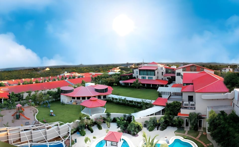 Lagoon Bay at Leonia Hotel Resort in Secunderabad