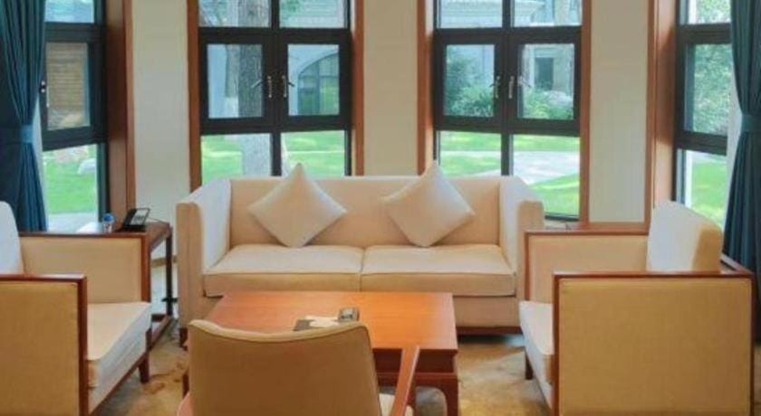 Lian Yun Hotel Hotel in China