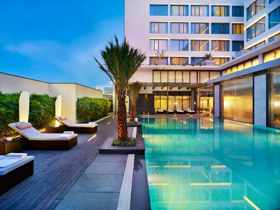 Swimming pool