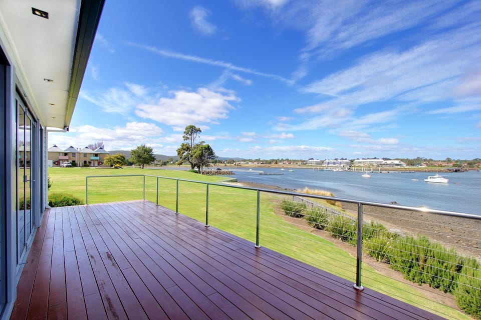 Comfort Inn The Pier Hotel in Tasmania