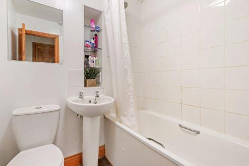 Westbourne Park Hububb Stay Hotel in City of Westminster