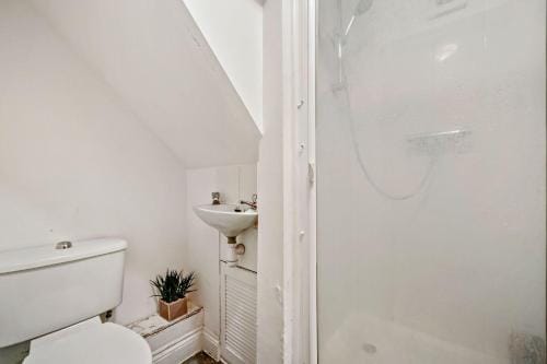 Westbourne Park Hububb Stay Hotel in City of Westminster