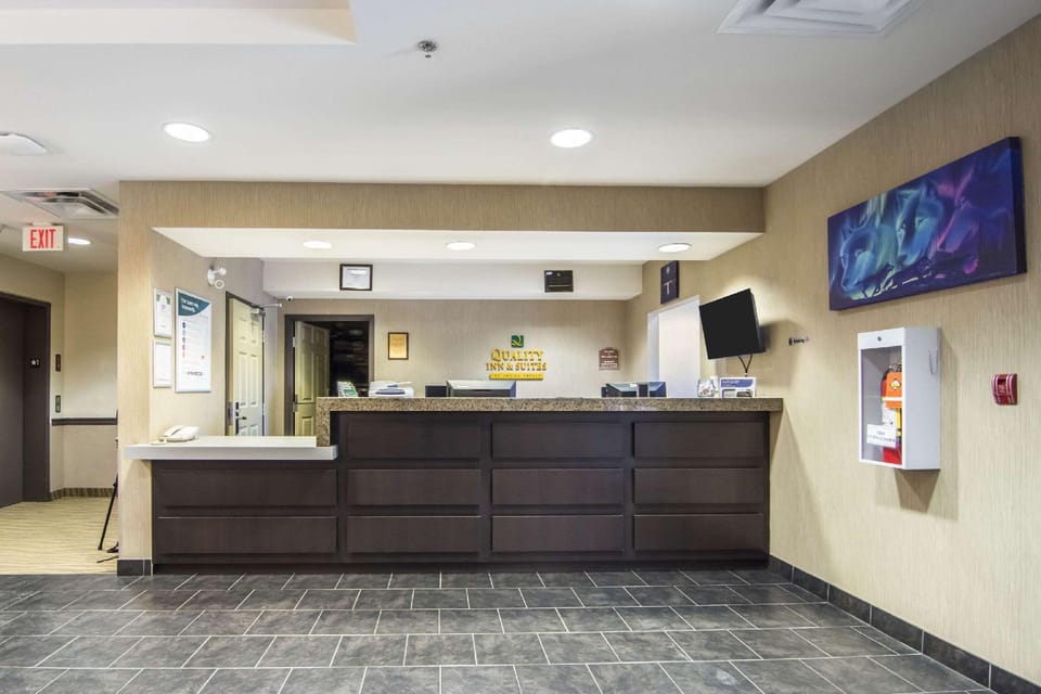 Quality Inn & Suites Thompson Hotel in Manitoba