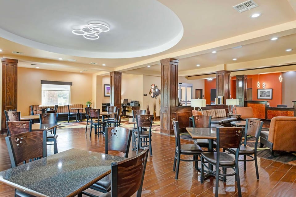 Best Western Plus Goliad Inn & Suites Hotel in Rio Grande