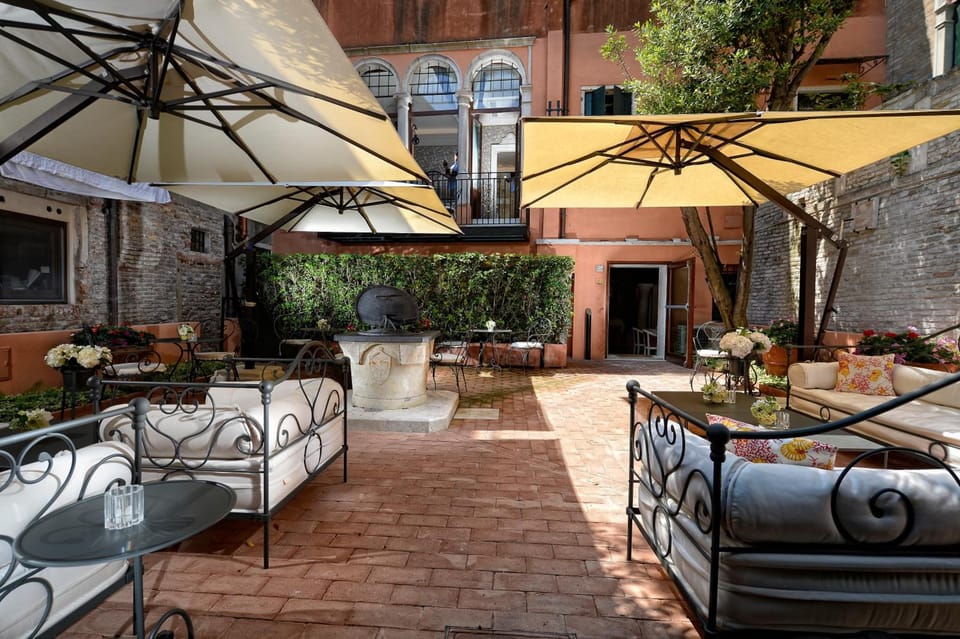 Palazzetto Madonna Hotel Hotel in Venice