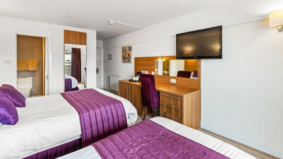 Guestroom