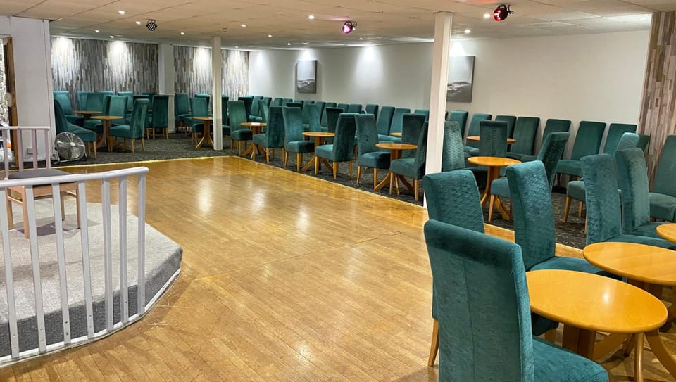 Banquet hall
