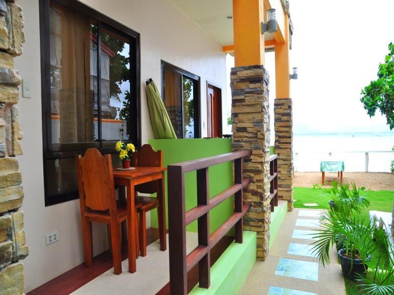 Desert Rose Hotel Hotel in El Nido