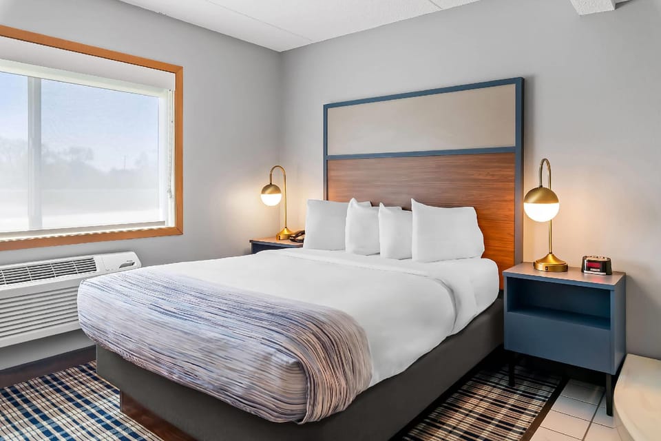 Suite room
