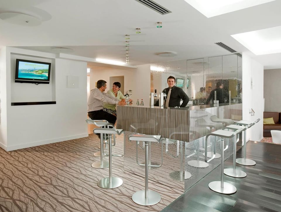 Bar/lounge