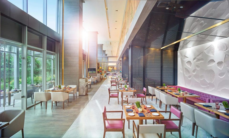 Vivanta Kolkata, EM Bypass (A Taj InnerCircle Hotel) Hotel in Kolkata