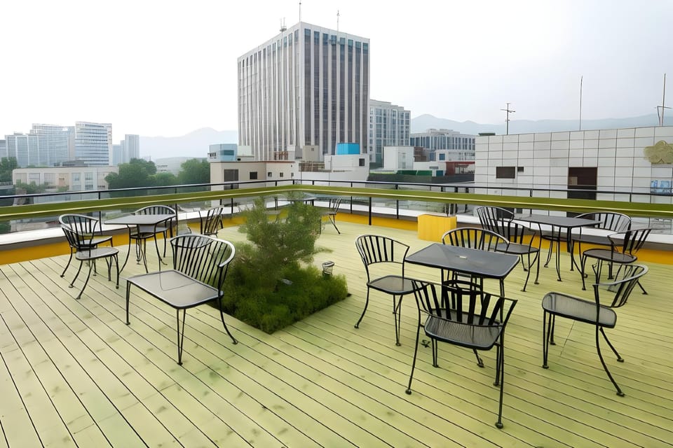 Hostel Korea 11th - Changdeokgung Hostel in Seoul