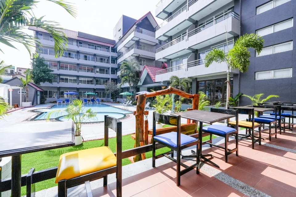 The Holiday Resort Resort in Pattaya City