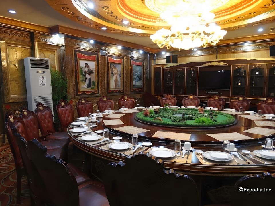 Lido de Paris Hotel Hotel in Manila City