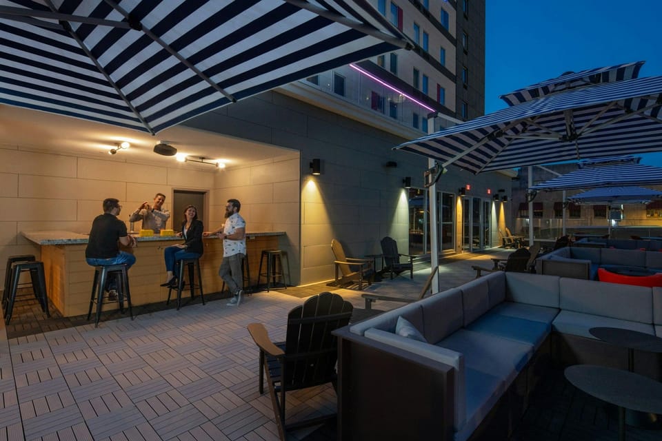 Aloft by Marriott Memphis Downtown Hotel in Mud Island
