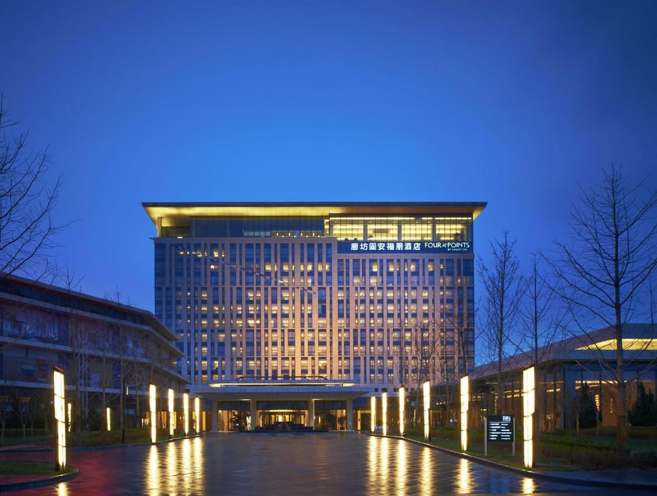 Four Points by Sheraton Langfang, Guan Hotel in China