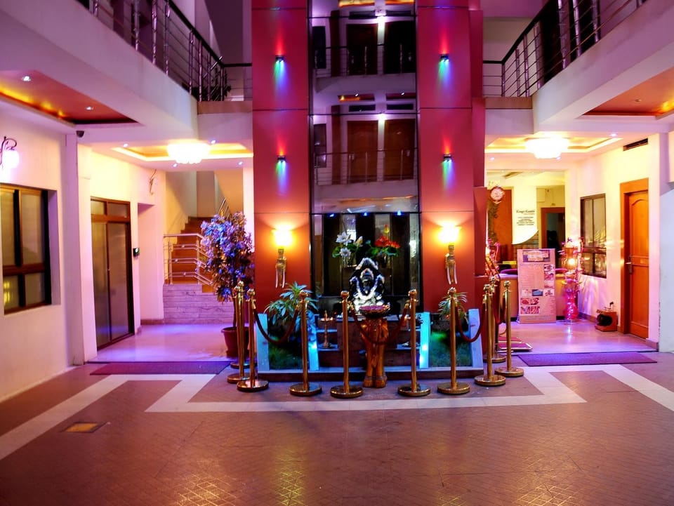 Hotel Kings Kastle Hotel in Mysuru