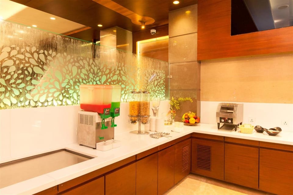 Hotel Cosmopolitan Hotel in Ahmedabad