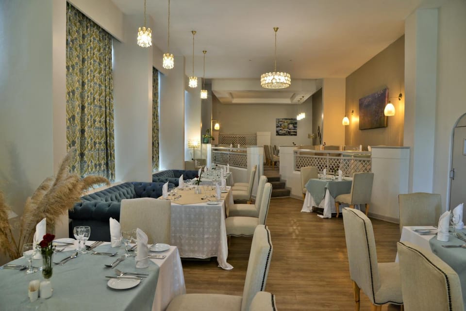 Cresta Jameson Hotel Hotel in Harare