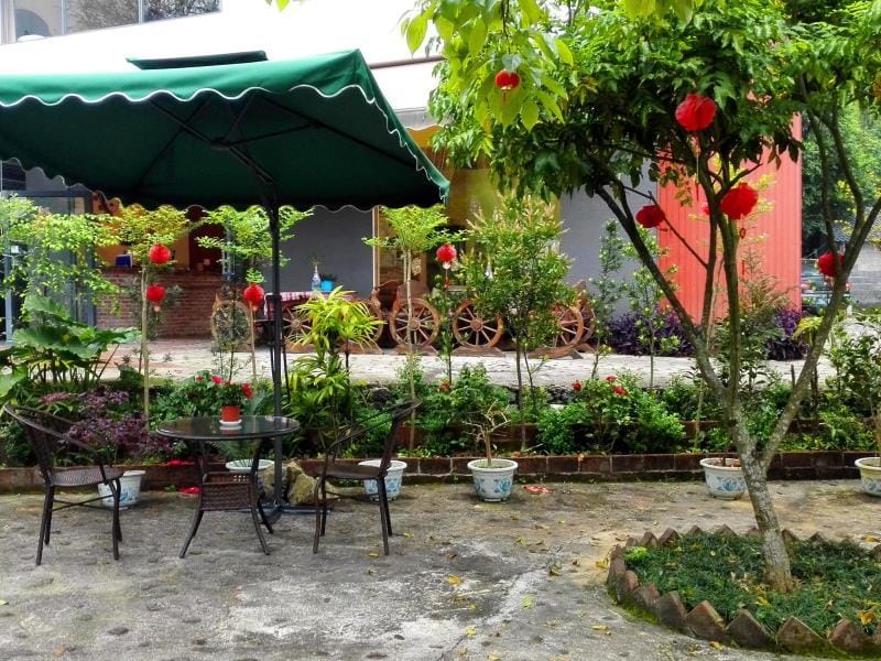 Yangshuo Lazy Man's View Hotel Hotel in China