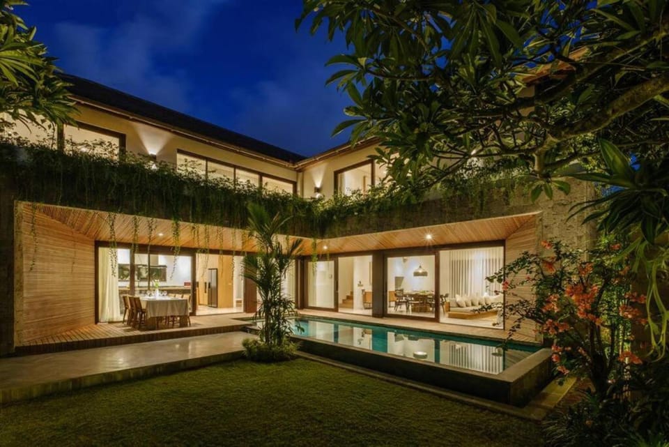 Villa Uni Canggu by Nagisa Bali Hotel in North Kuta