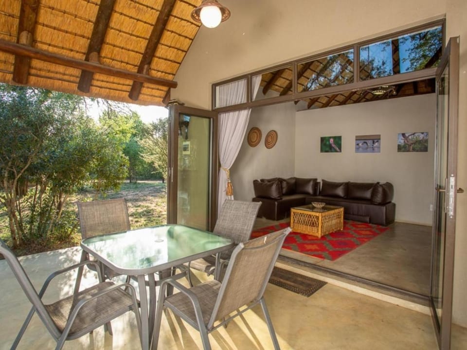 Kubu Bush Lodge Lodge in South Africa