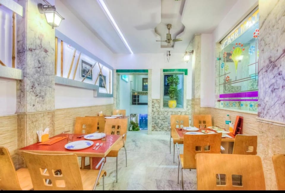 Coffee shop