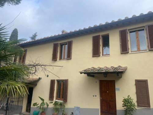 VILLA IL TUFO Hotel in Siena