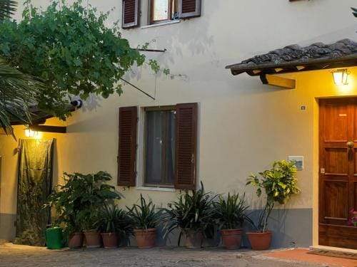 VILLA IL TUFO Hotel in Siena