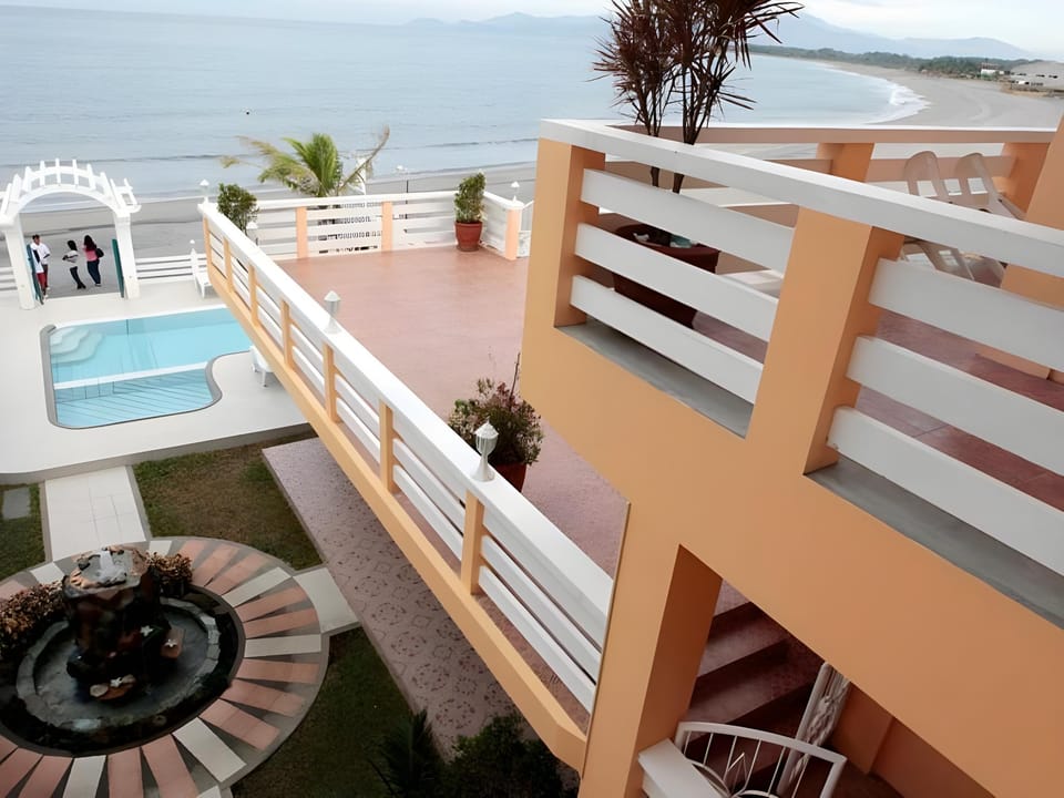 PHI-PHI BEACH RESORTS AND HOTEL Resort in Central Luzon